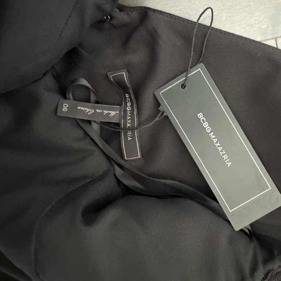 BCBGMAXAZRIA Pamella Cold Shoulder
Dress In Black in Black Size 6 - Picture 3 of 4